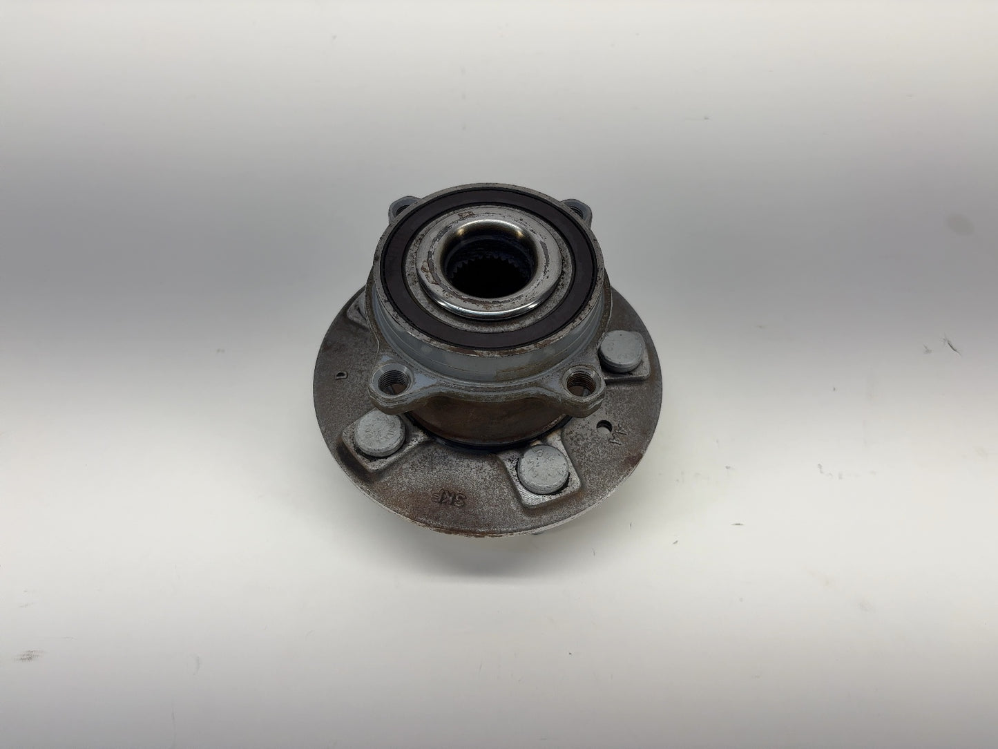 2020 Tesla Model X Front or Rear Driven Hub 1027170-00-B