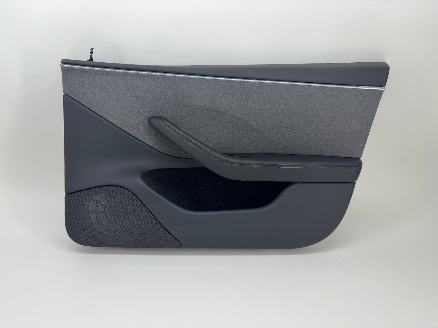 2025 Tesla Model 3 Highland Front Right Door Panel 1776740-20-E
