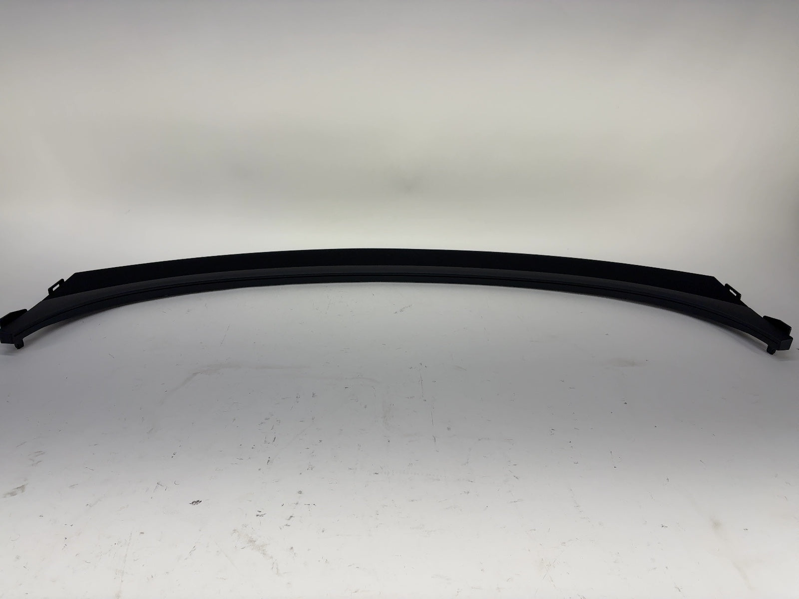 2026 Tesla Model Y Juniper Instrument Panel Wrap Around 1935944-59