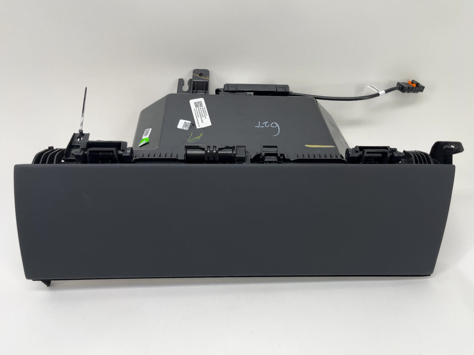 2026 Tesla Model Y Juniper Instrument Panel Glove Box 1935934-58-A