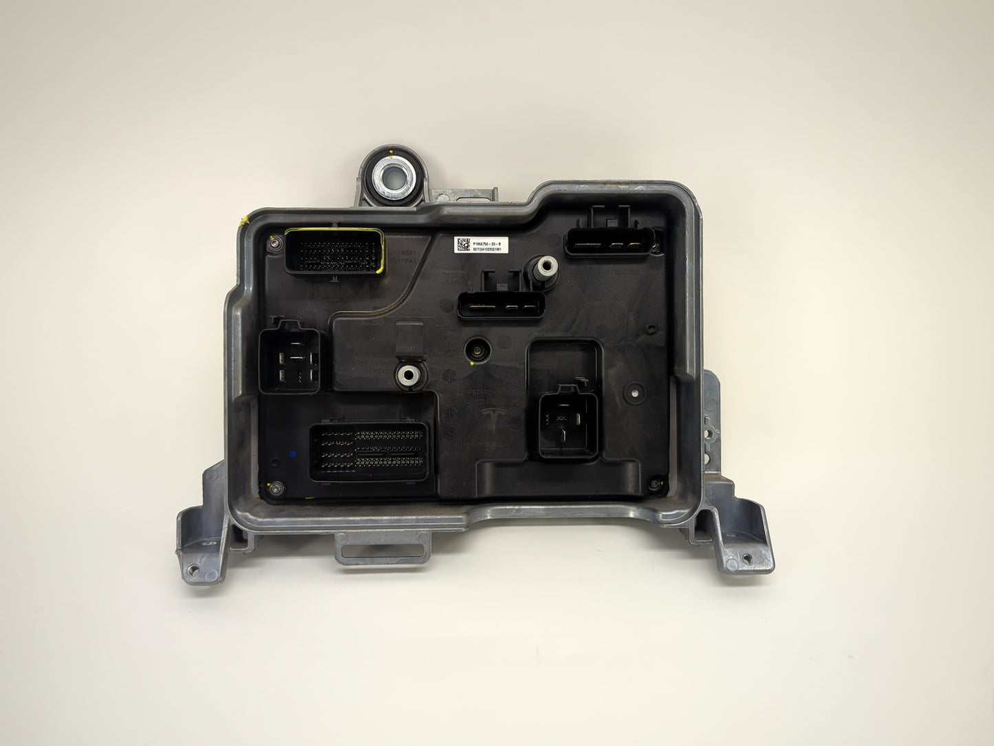 2024-2025 Tesla Model Y Front Body Controller 1866750-20-B