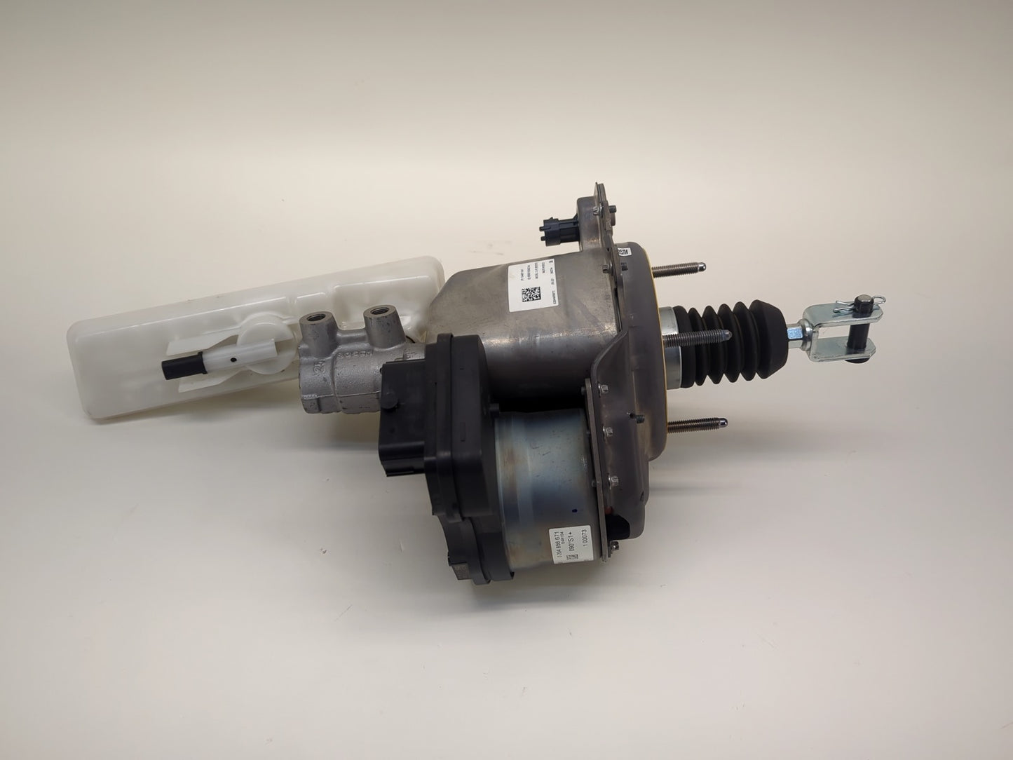 2022 Tesla Model 3 Brake Booster Assembly 1044671-00-G