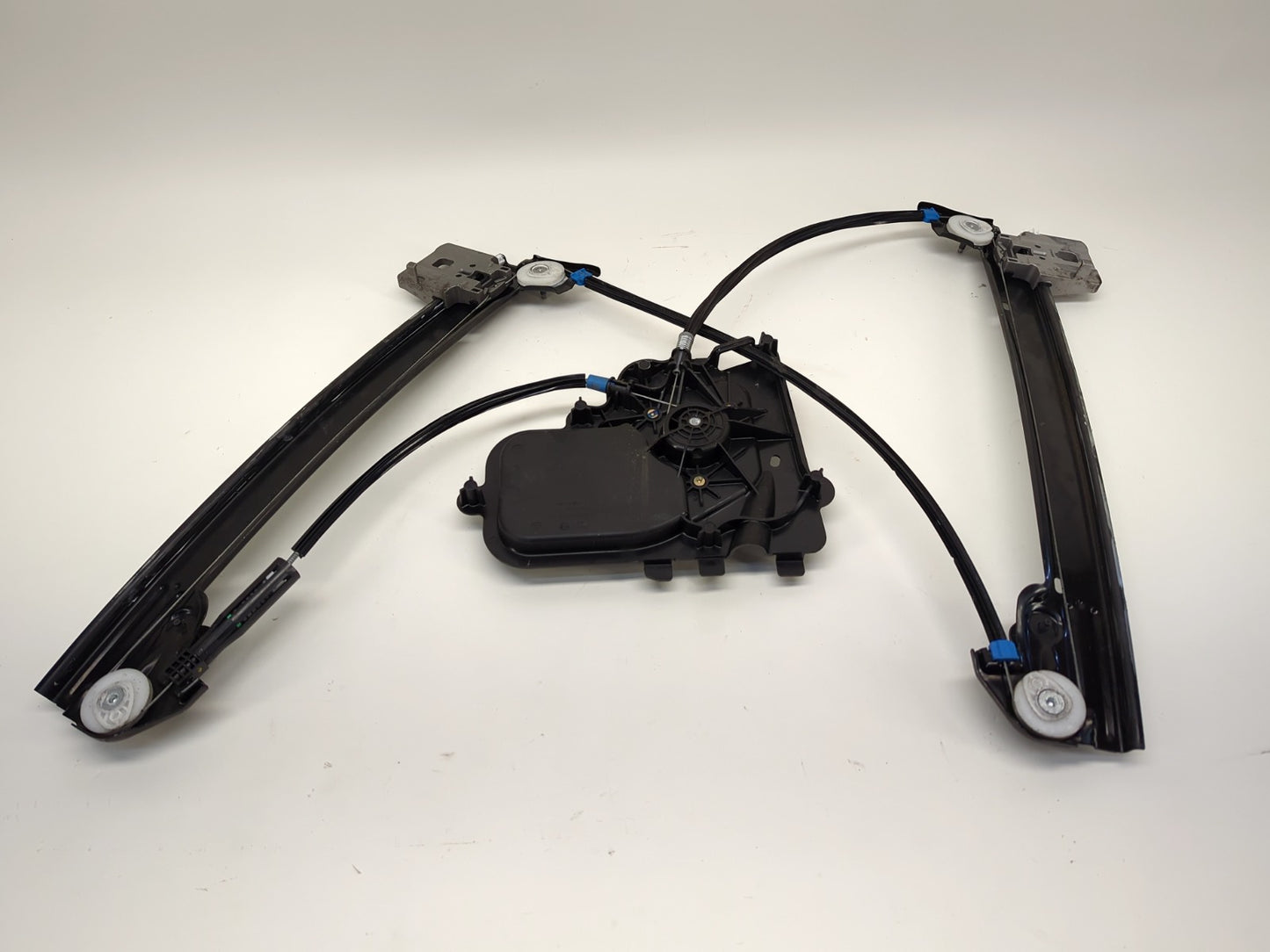 2022-2023 Tesla Model 3 Front Left Door Window Regulator 1096620-00-L