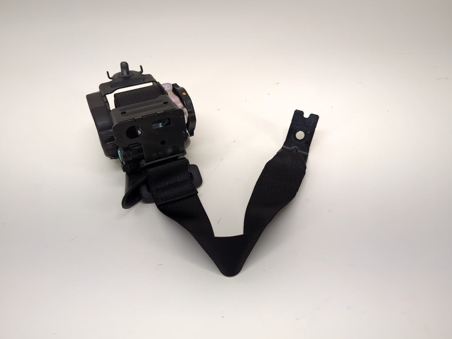 2022-2025 Tesla Model Y Rear Seat Belt Left or Right 1616500-01-C