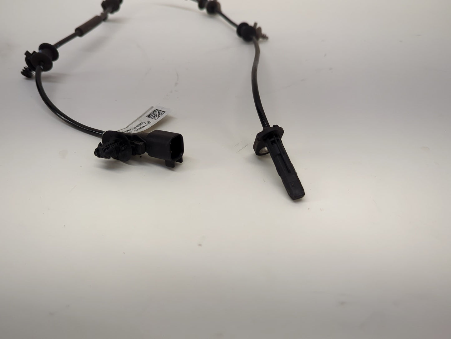 2024-2025 Tesla Model Y Front ABS Wheel Speed Sensor 1188761-00-B