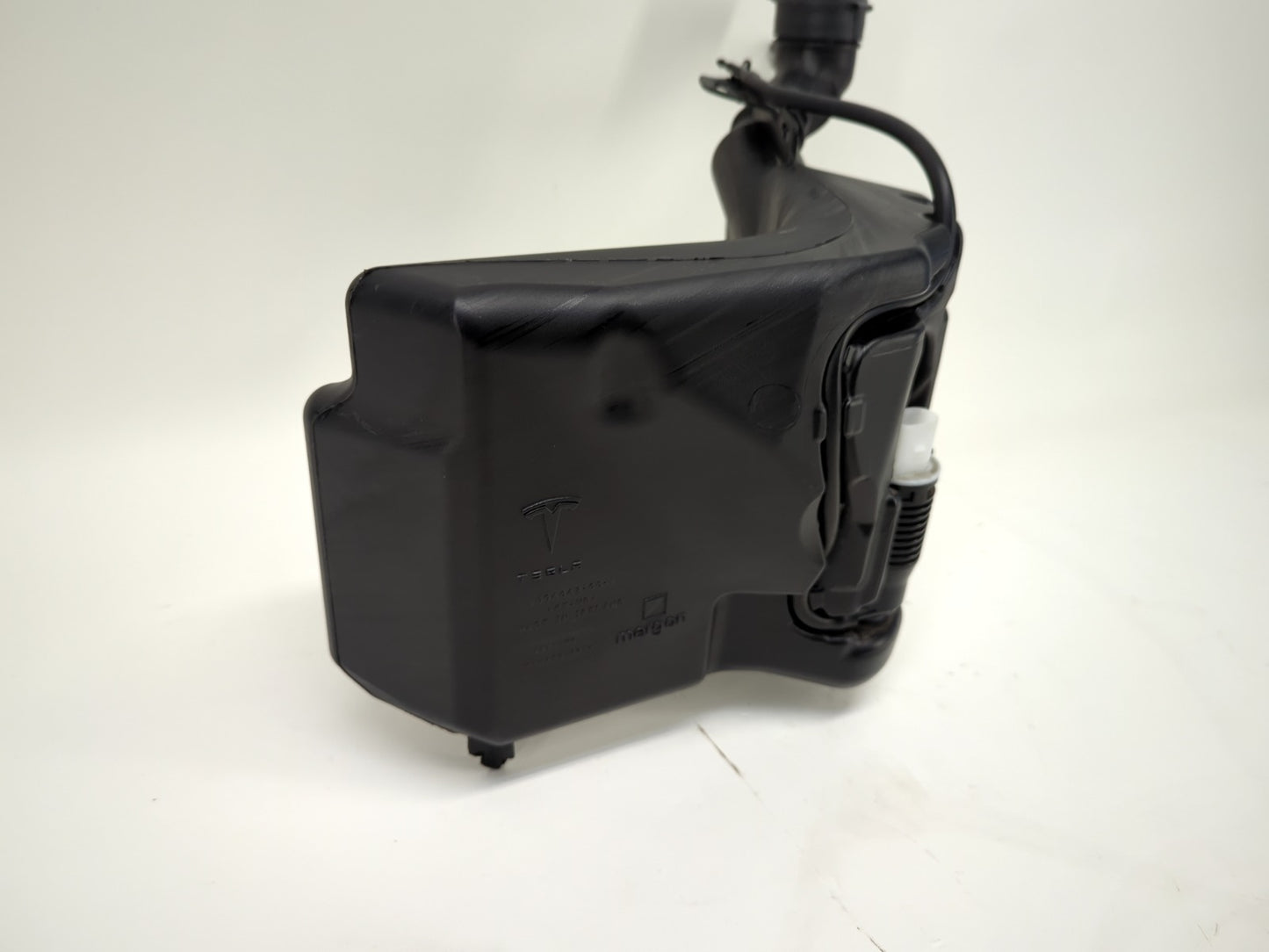 2022-2023 Tesla Model 3 Windshield Washer Tank 1096062-00-H