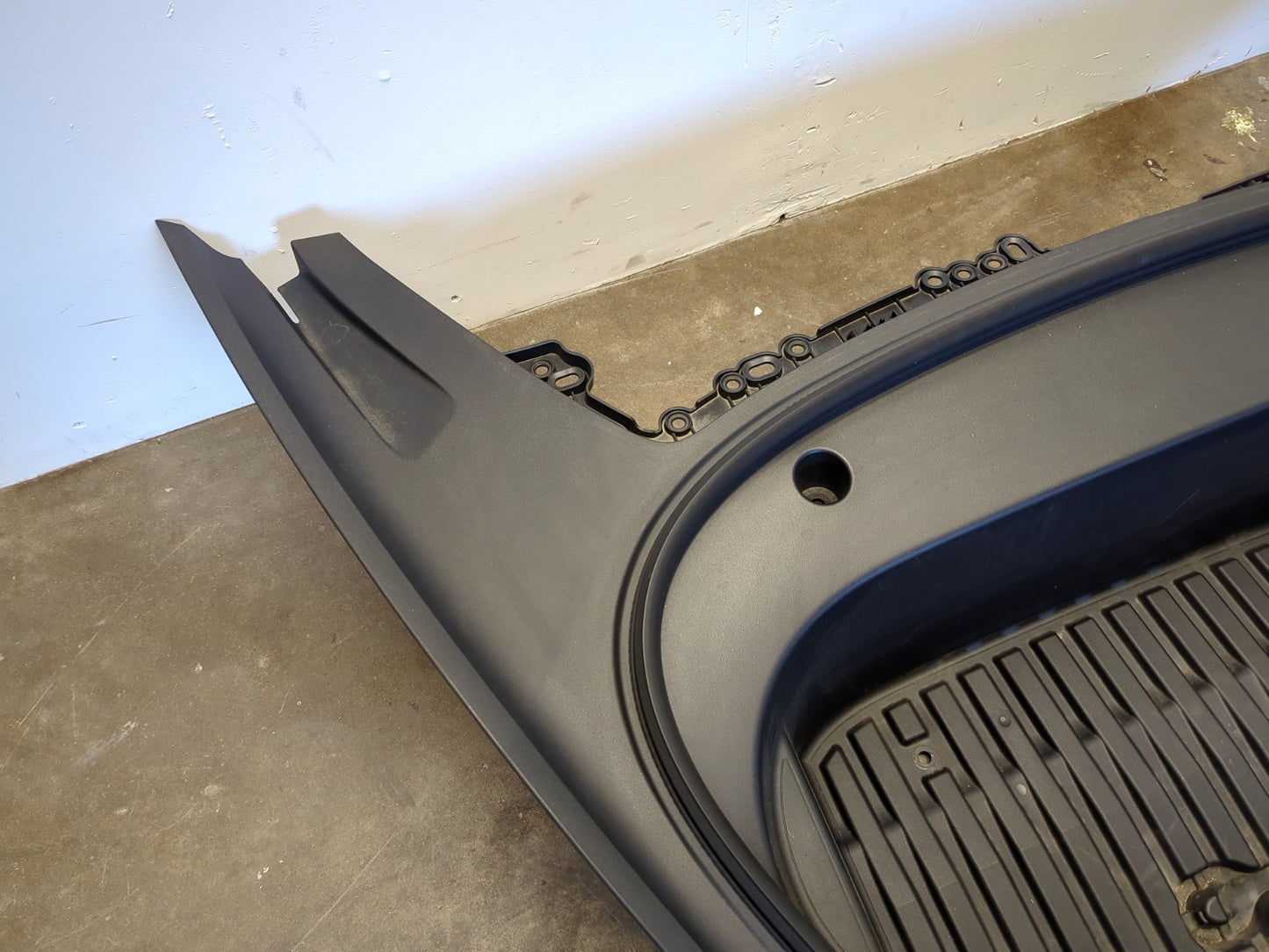 2022-2023 Tesla Model 3 Frunk Tub Storage 1526738-00-B