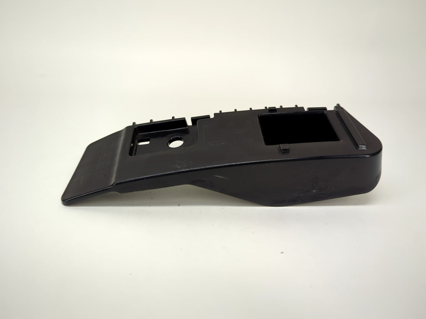 2022 Tesla Model 3 Bracket Tail Lamp Left 1083992-00-E