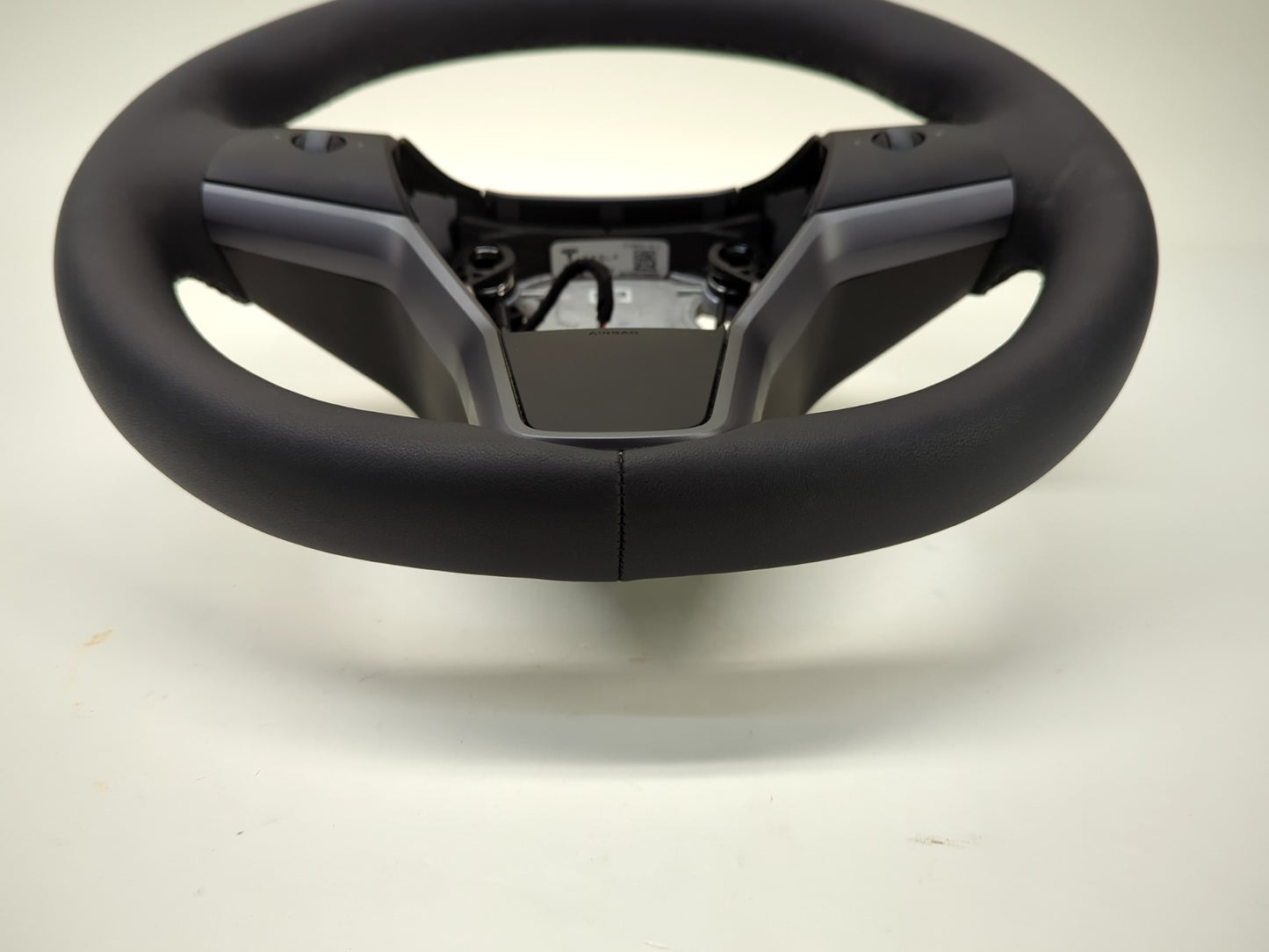 2025 Tesla Model Y Steering Wheel Pur Leather 1490214-00-C