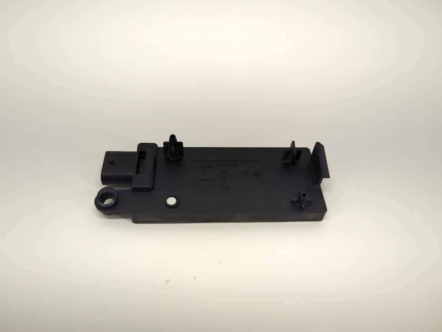 2025 Tesla Model Y Rear Bluetooth Antenna 1508179-00-F