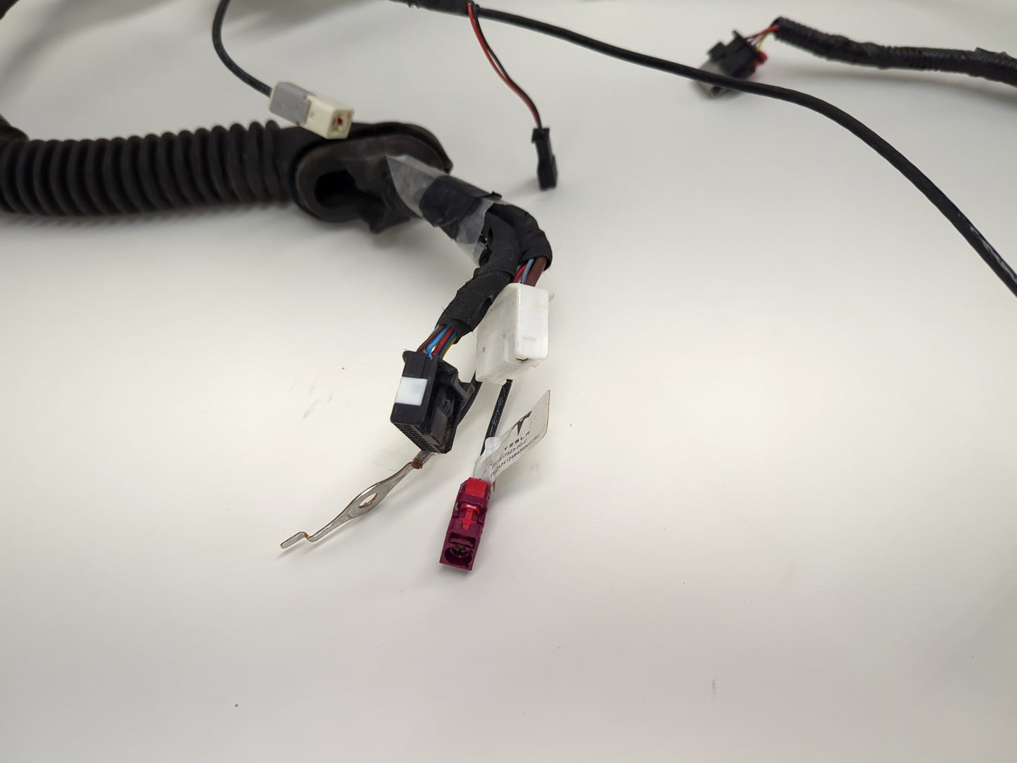 2025 Tesla Model Y Liftgate Harness 1616689-00-E