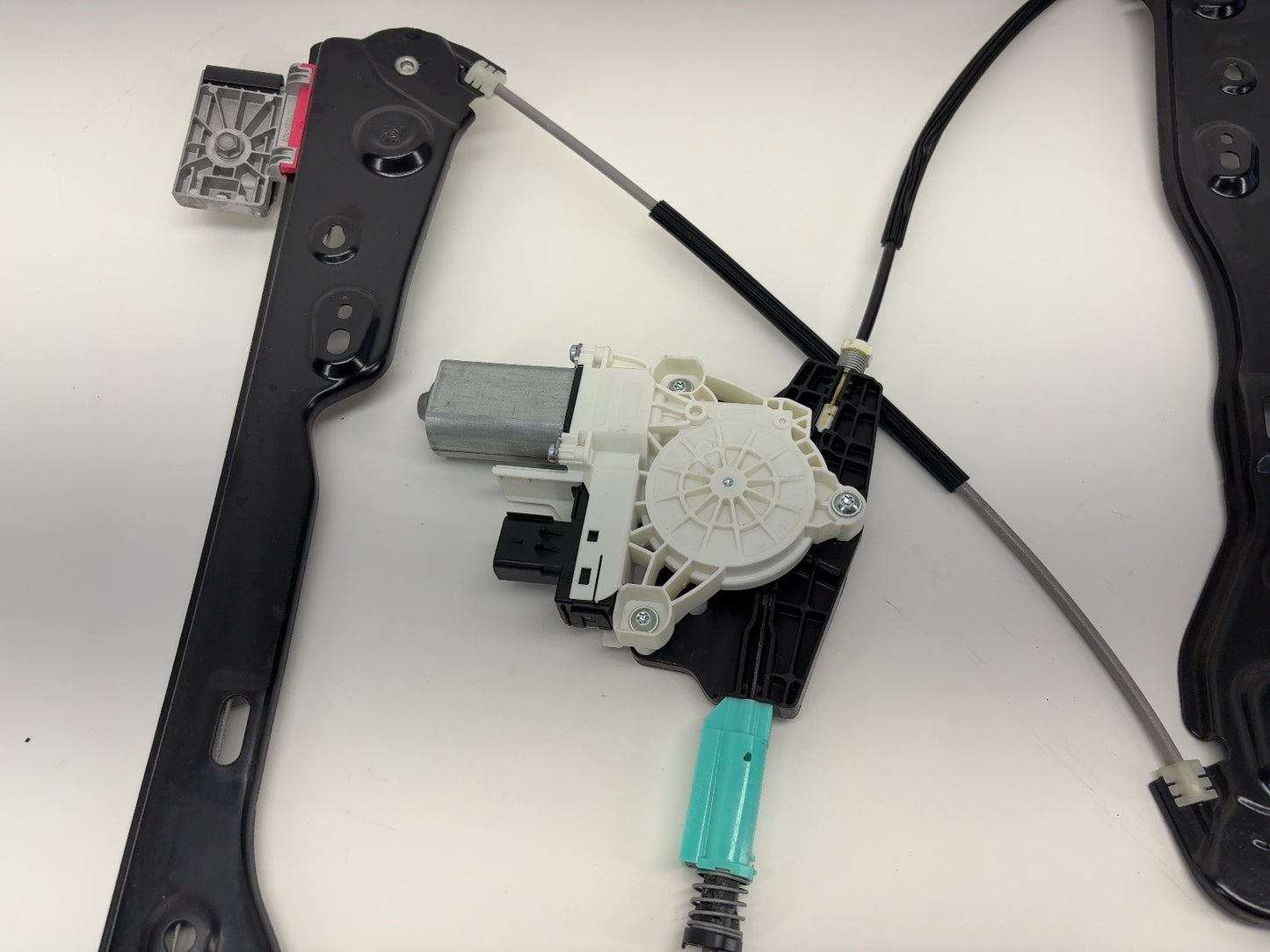 2021 Tesla Model Y Front Right Door Window Regulator 1526801-00-B