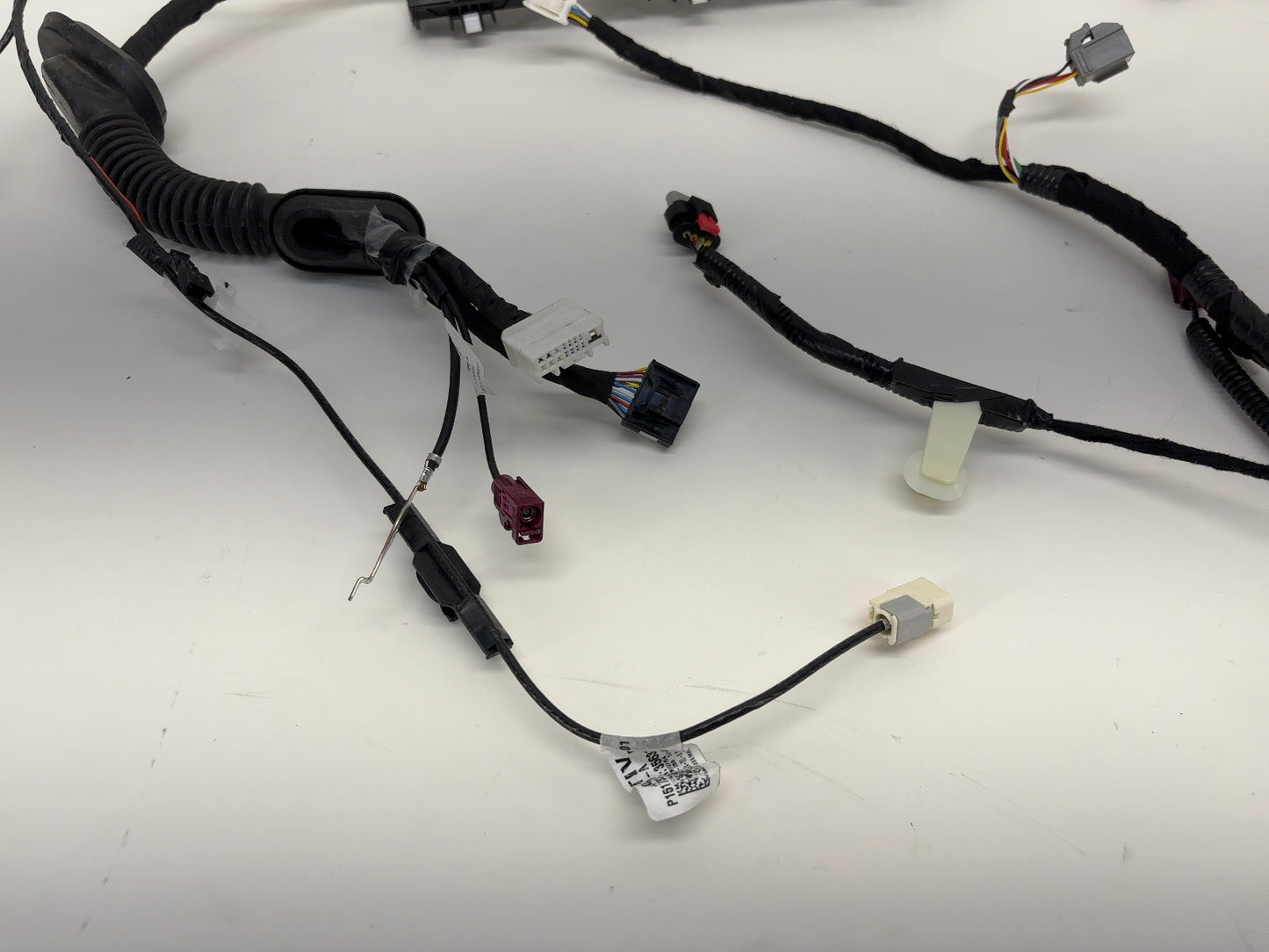 2025 Tesla Model Y Liftgate Harness 1616689-00-B