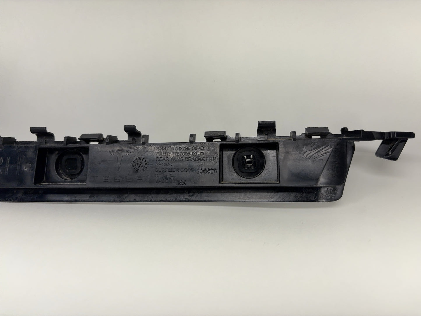 2024-2025 Tesla Model 3 Highland Bracket Rear Right 1762735-00-C