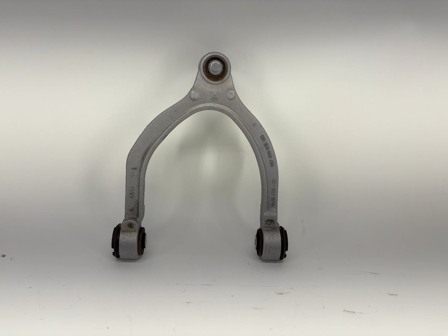 2023 Tesla Model Y Front Right Upper Control Arm 1288326-00-A