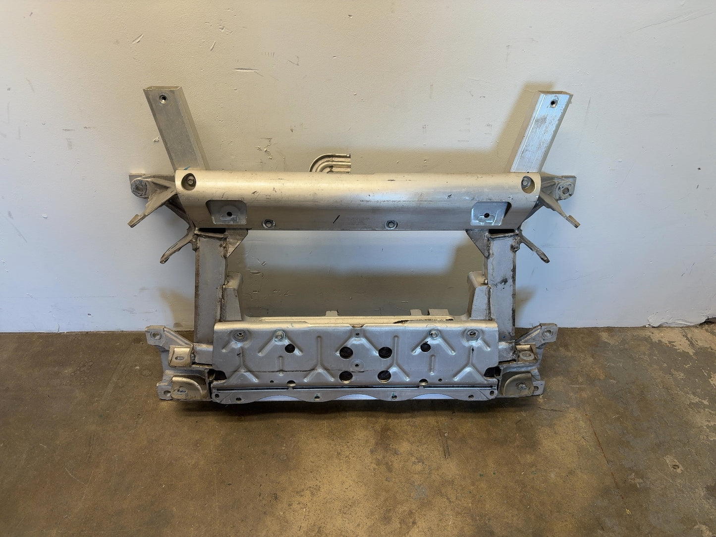 2018 Tesla Model X Front Subframe 1027579-00-B