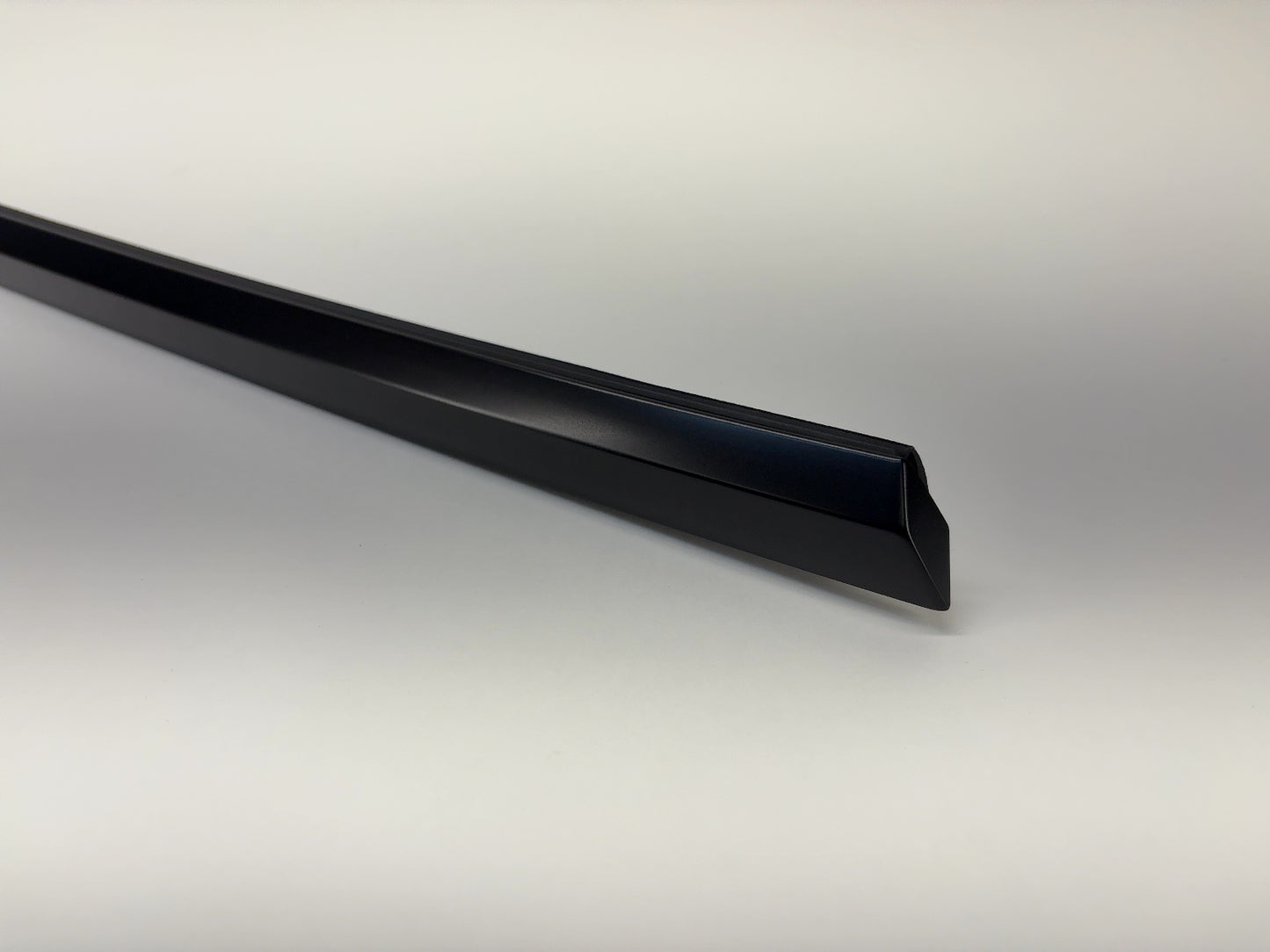 2021-2025 Tesla Model Y Rear Left Door Belt Molding 1495720-00-D
