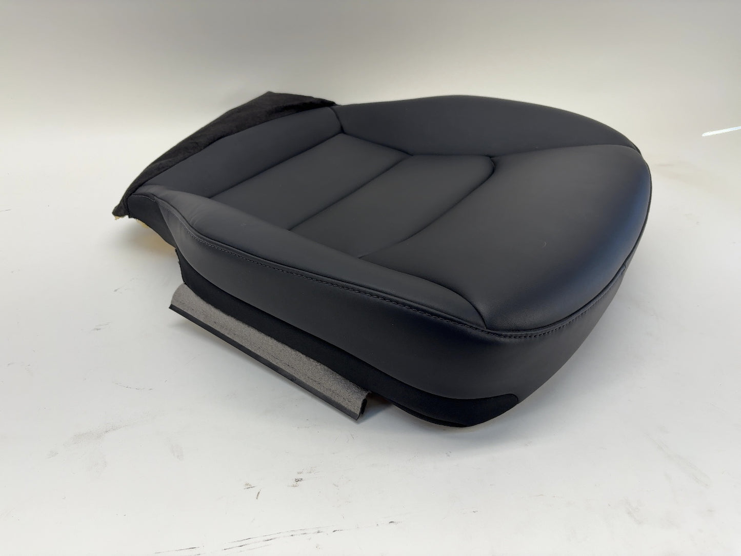 2021-2022 Tesla Model 3 Front Right Passenger Seat Lower Cushion Black 1452936-71-E