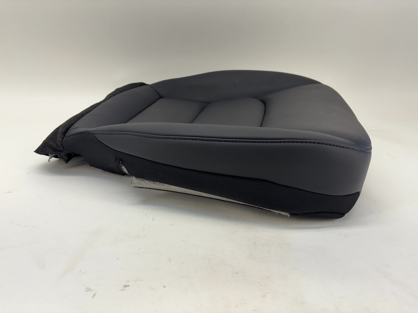 2021-2022 Tesla Model 3 Front Right Passenger Seat Lower Cushion Black 1452936-01-G