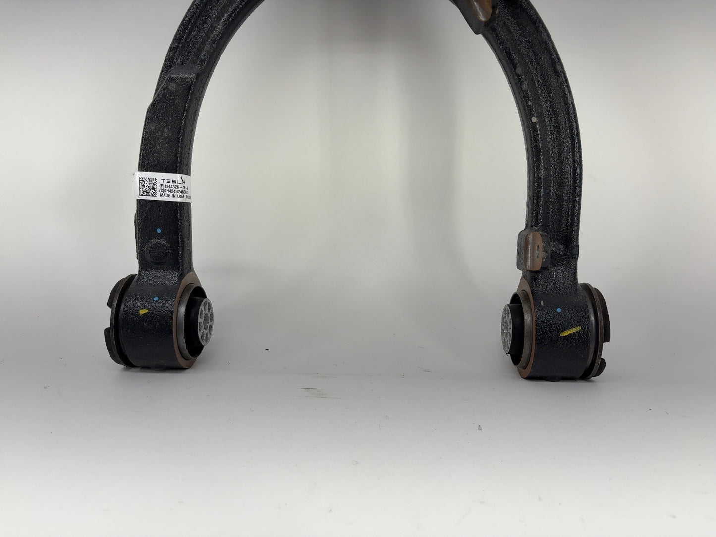 2025 Tesla Model 3 Highland Front Upper Control Arm Right 1344326-10-A
