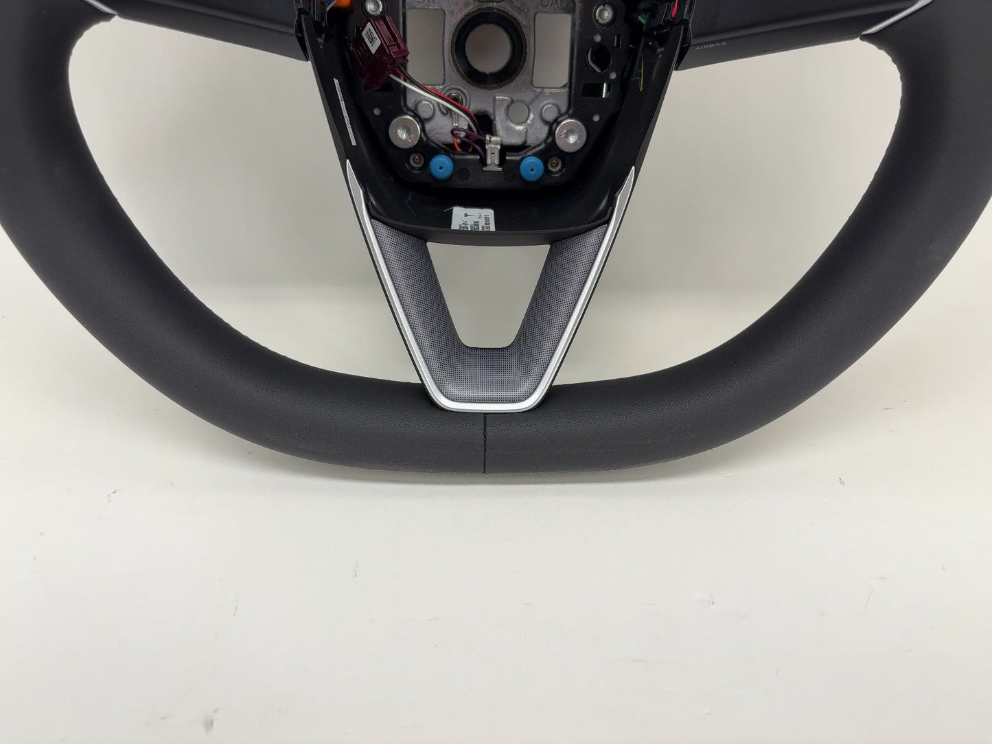 2025 Tesla Model 3 Highland Steering Wheel Pur Leather 1735339-00-F
