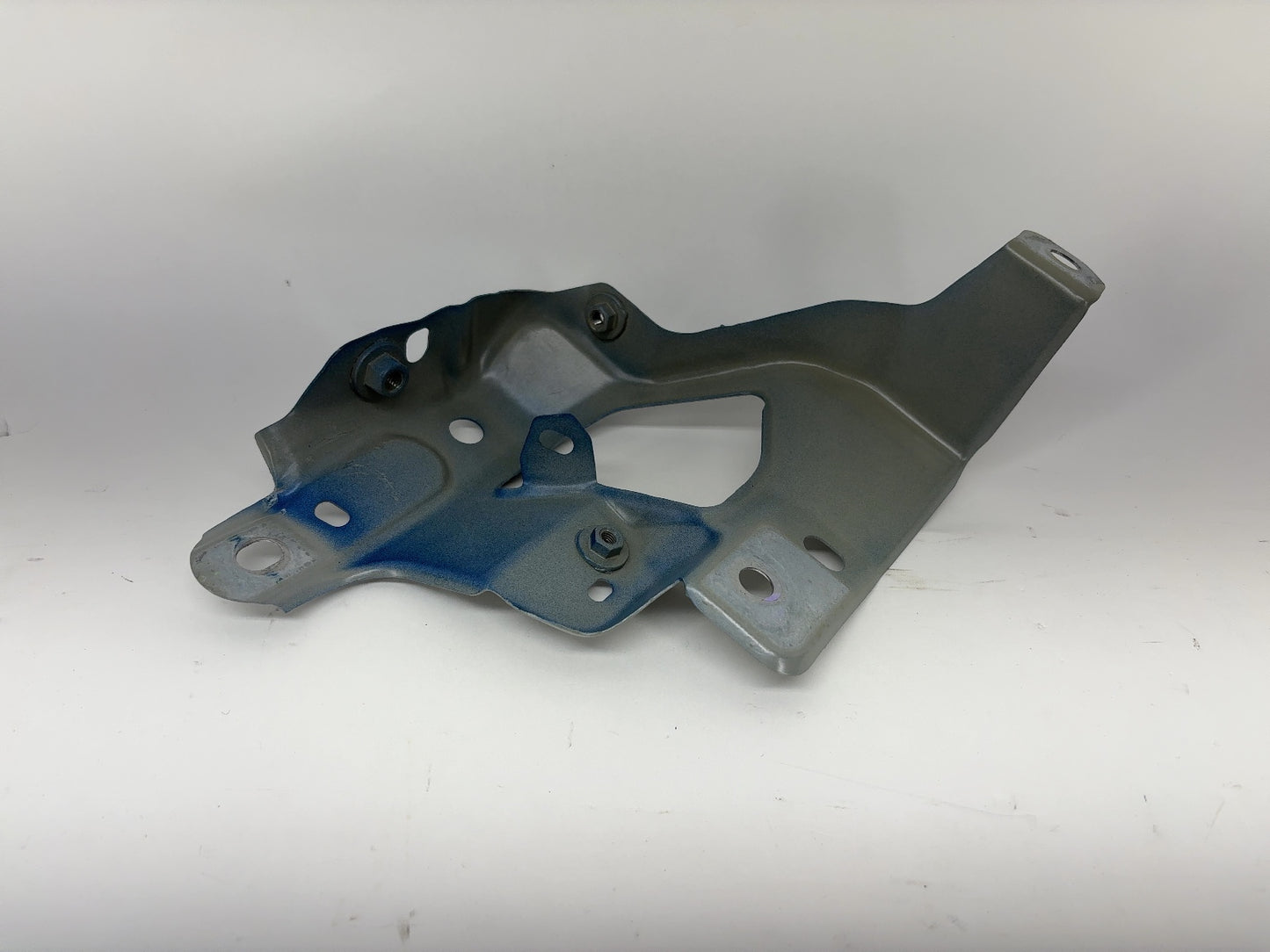 2025 Tesla Model 3 Highland Front Left Fender Support Bracket 1771936-00-C