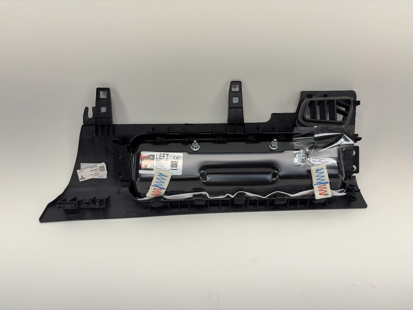 2025 Tesla Model 3 Highland Front Left Driver Knee Airbag 1774462-00-E