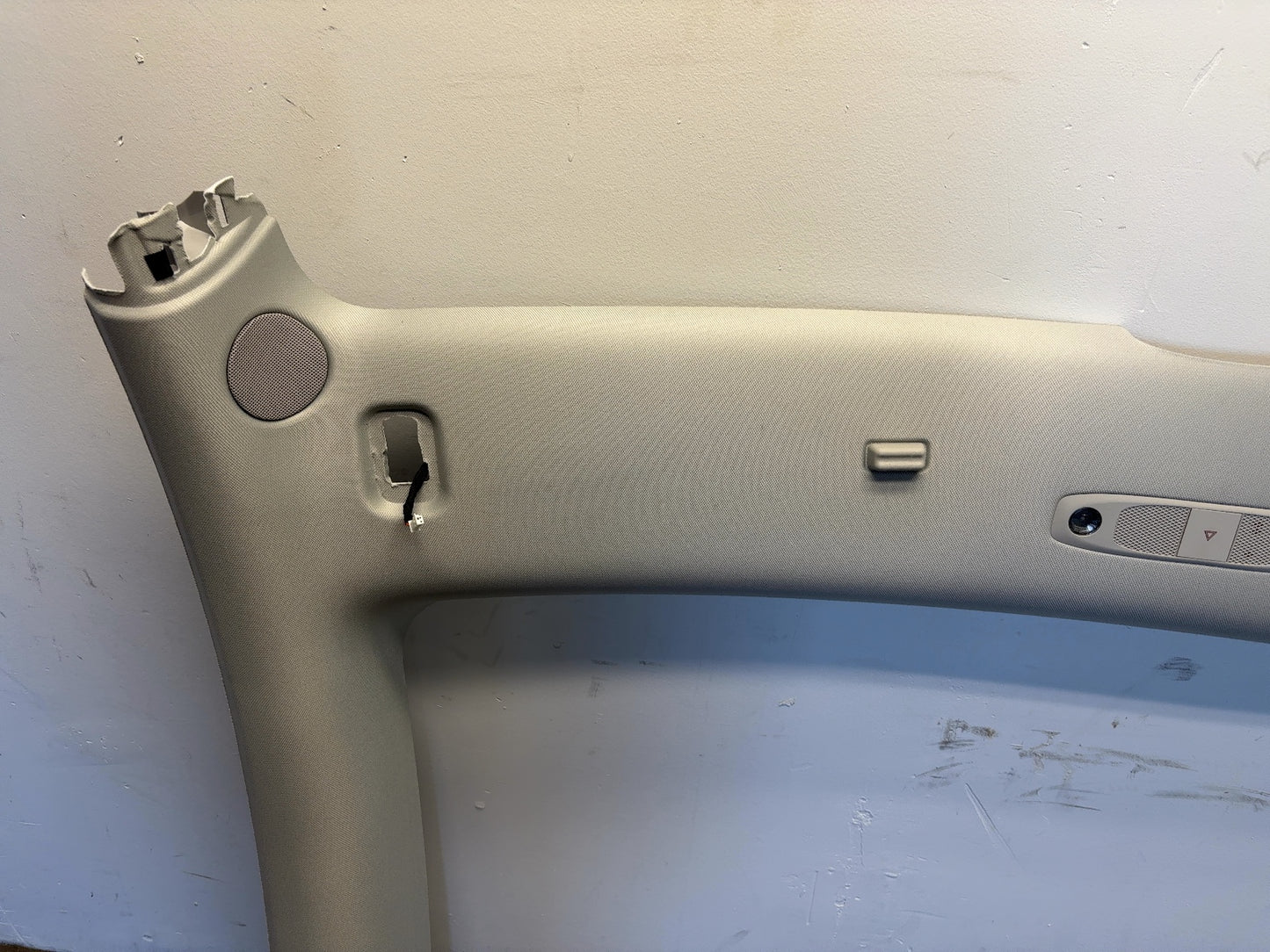 2025 Tesla Model Y Front Headliner 1593718-99-D