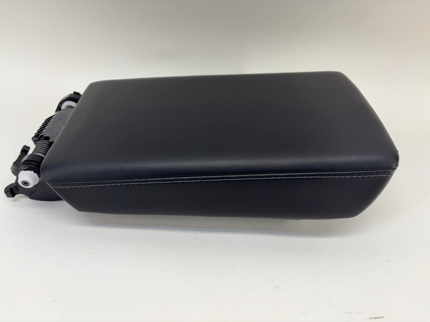 2020-2023 Tesla Model 3 Console Armrest Pad 1582886-00-B