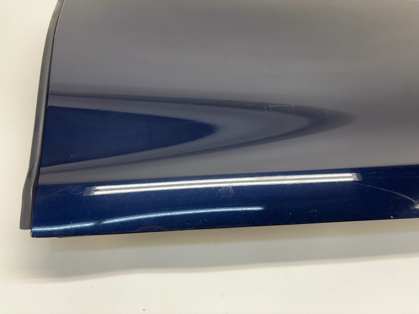 2014 Tesla Model S Front Left Door Shell 6006662-E0-H