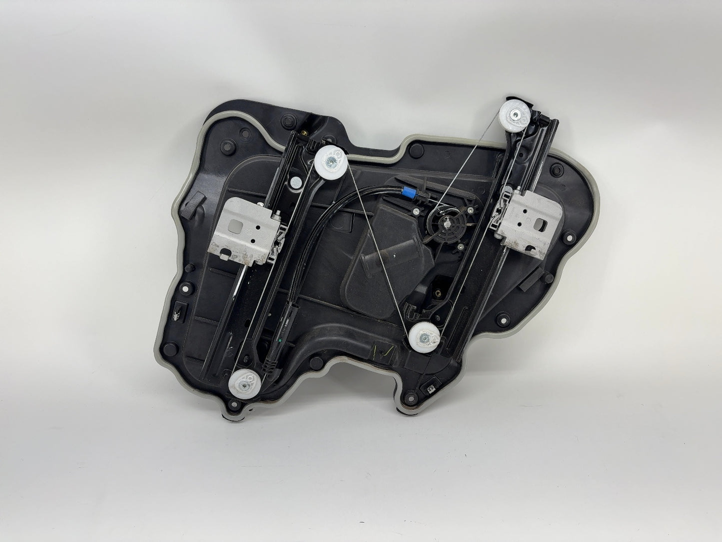 2021 Tesla Model 3 Rear Left Window Regulator 1096622-00-K
