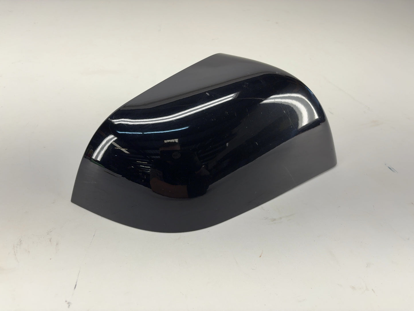 2018-2021 Tesla Model 3 Exterior Mirror Skull Cap Right 1092292-00-D