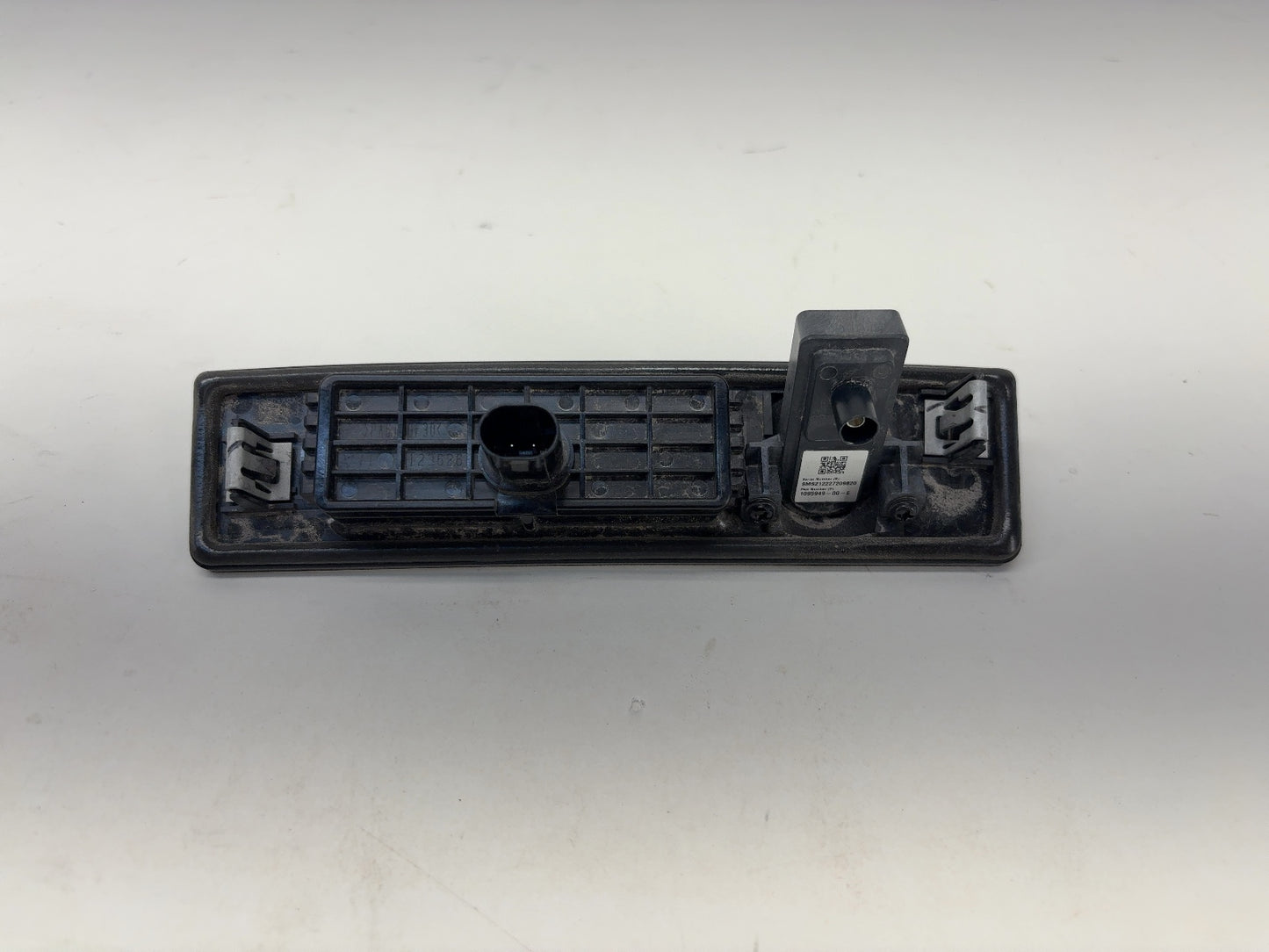 2021 Tesla Model 3 Trunk Handle 1095949-00-E