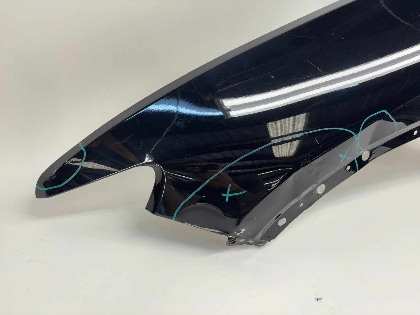 2023-2024 Rivian R1T Right Fender PT01013179-A