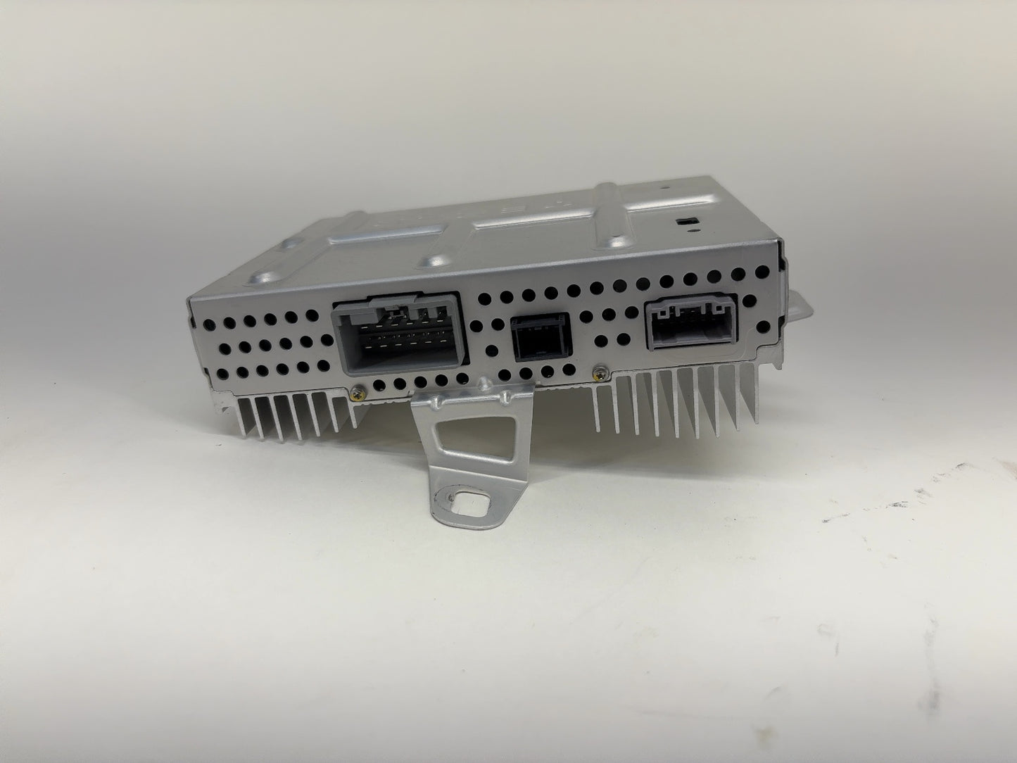 2021 Tesla Model Y Amplifier Audio 1507152-00-A