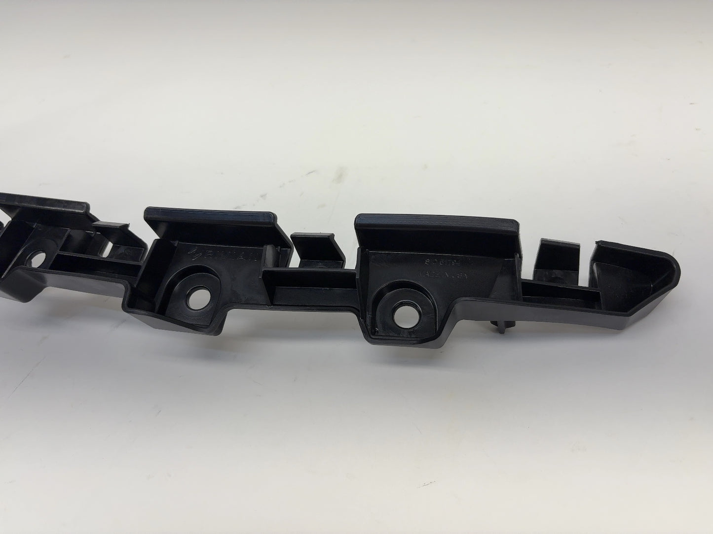 2023 Rivian R1S Left Fender Bracket PT00045146-D