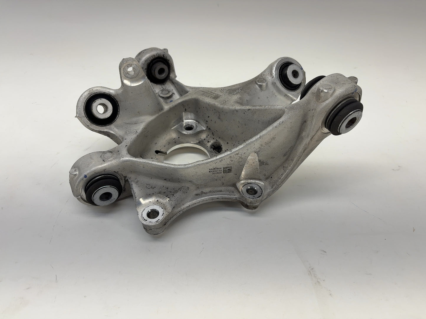 2021 Tesla Model 3 Rear Knuckle Left 1044411-00-F