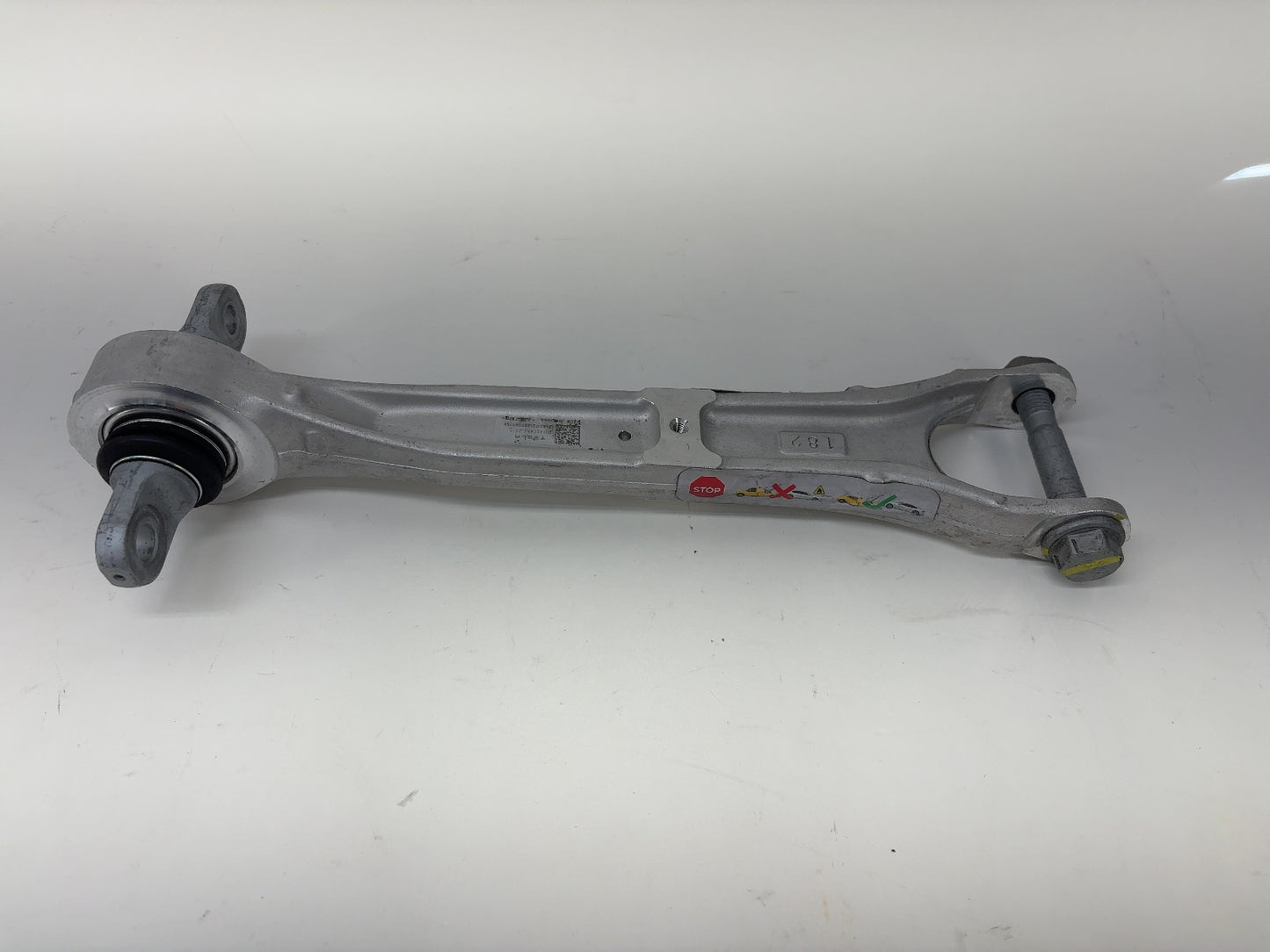 2021 Tesla Model S Rear Lower Aft Link 1420452-00-C