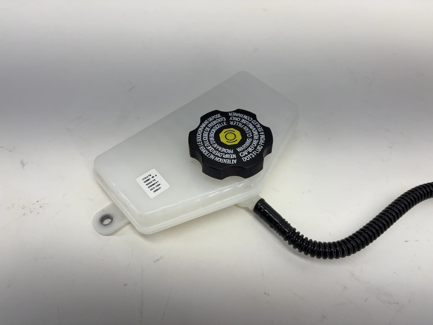 2021 Tesla Model X Brake Fluid Reservoir 1620681-00-A