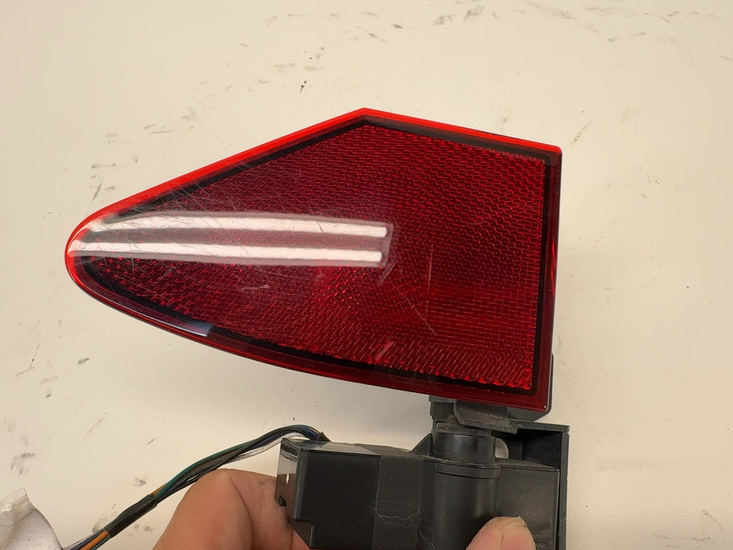 2015 Tesla Model S Charge Port Door 1042766-00-F