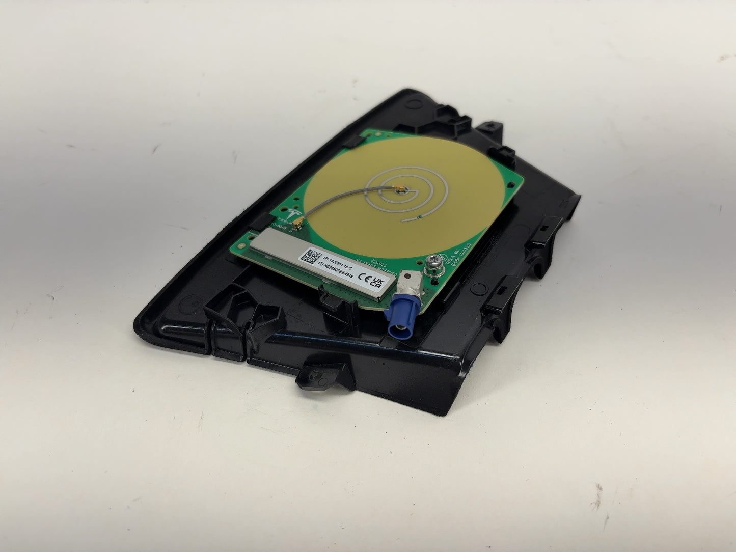 2025 Tesla Model 3 Highland Gnss Antenna 1920001-10-C