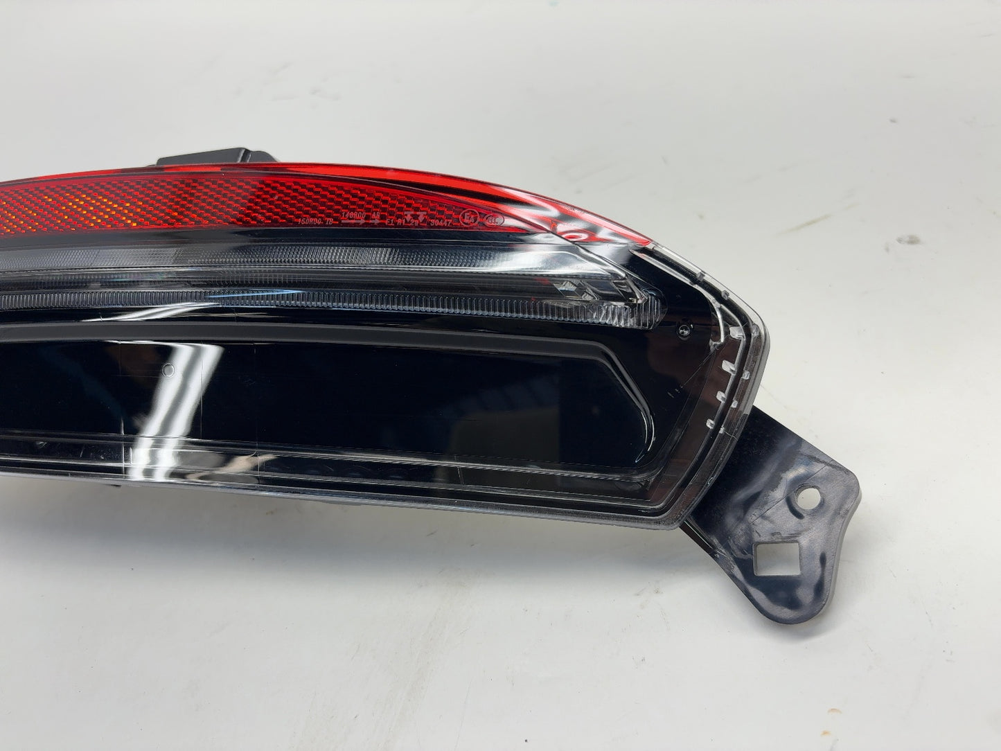 2025 Tesla Model 3 Highland Rear Bumper Lamp Right 1712514-00-E