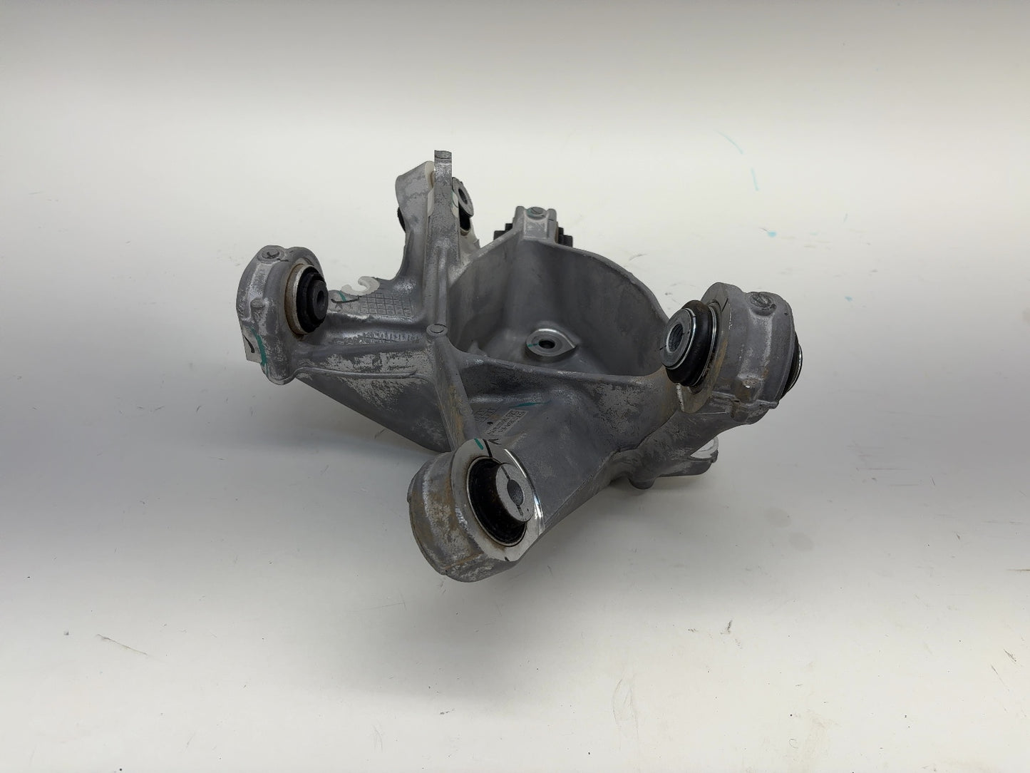 2026 Tesla Model Y Juniper Rear Knuckle Right 2188416-00-C