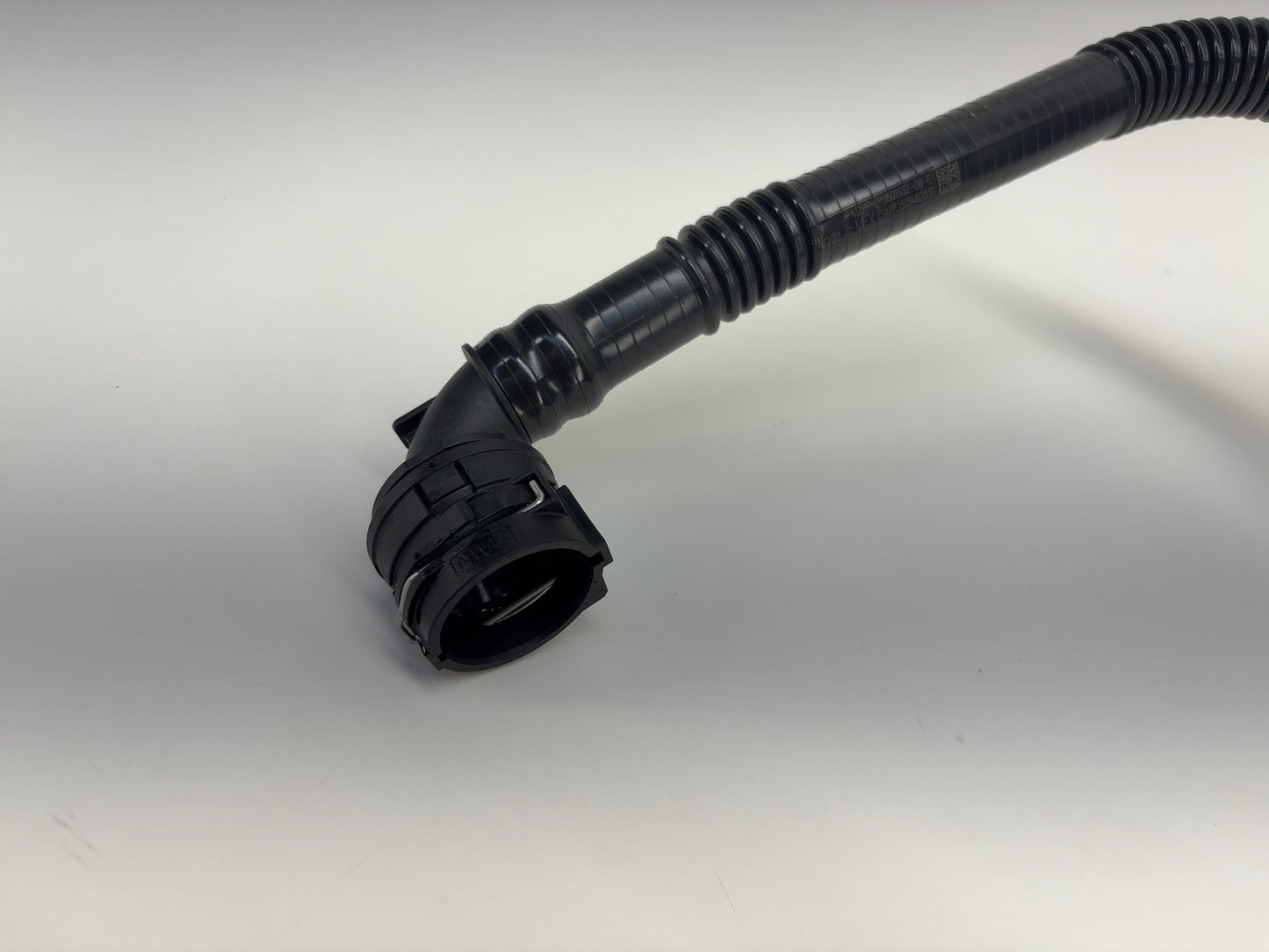 2025 Tesla Model 3 Highland Inlet Radiator Hose 1501332-00-E