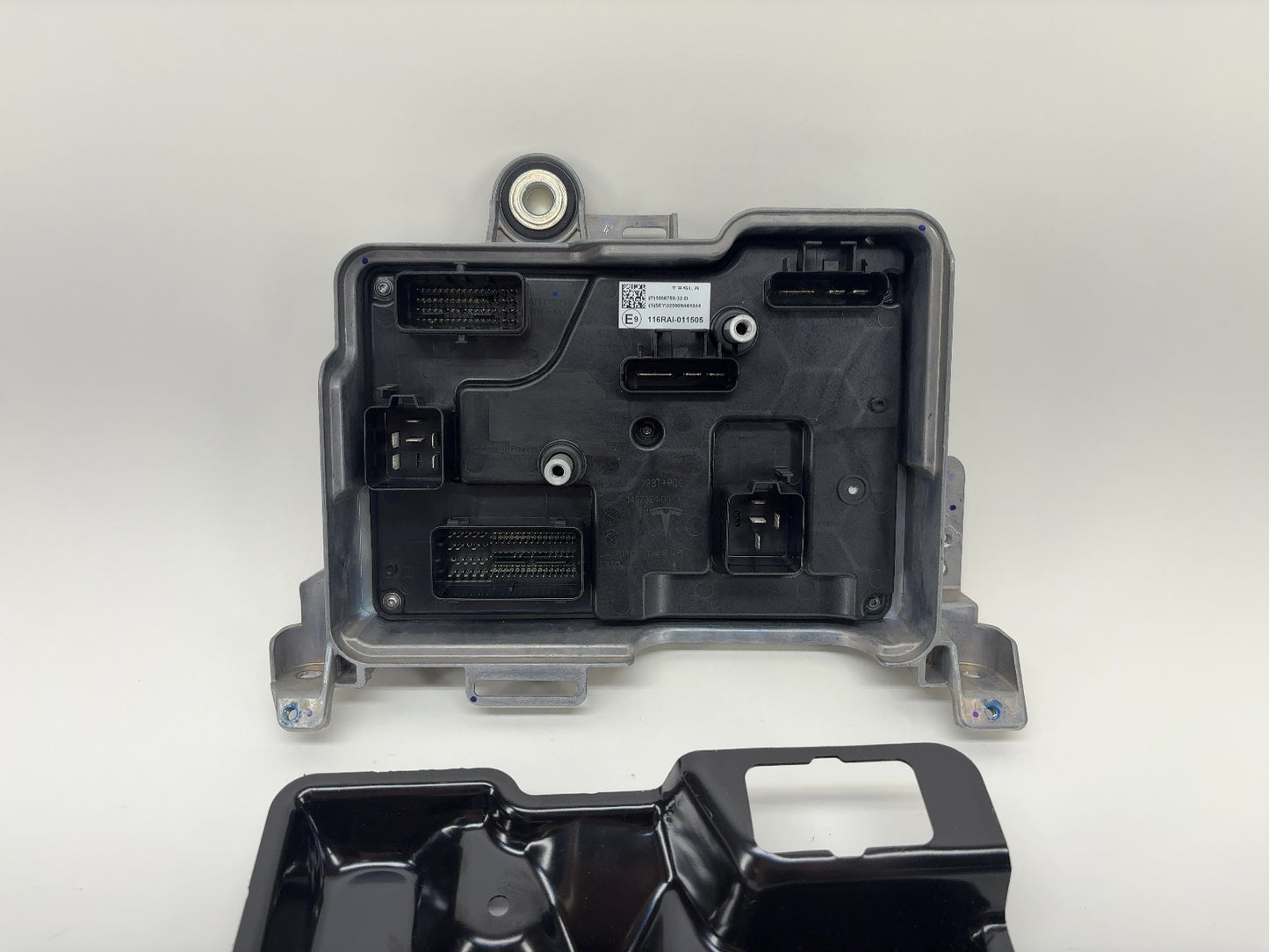 2026 Tesla Model Y Juniper Front Body Controller 1866750-32-D