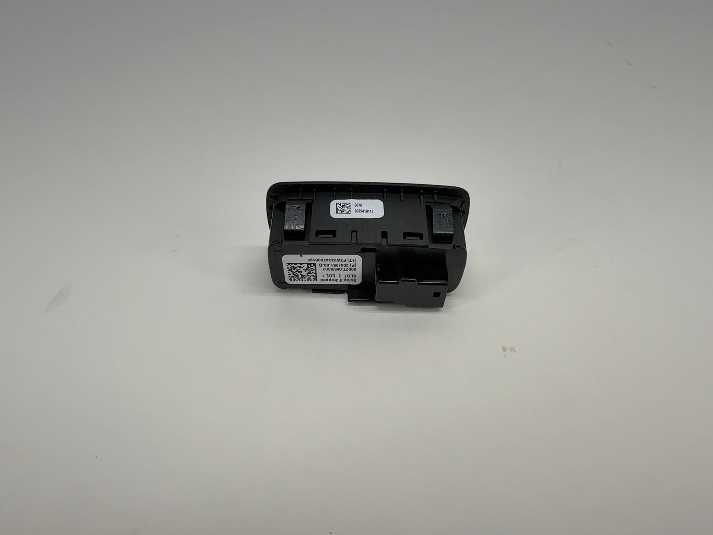 2026 Tesla Model Y Juniper Seat Dump Switch 2041981-00-B