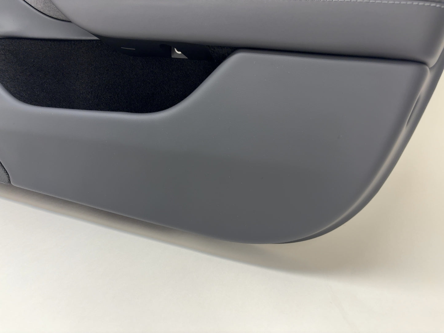 2025 Tesla Model 3 Highland Front Right Door Panel 1776740-20-E