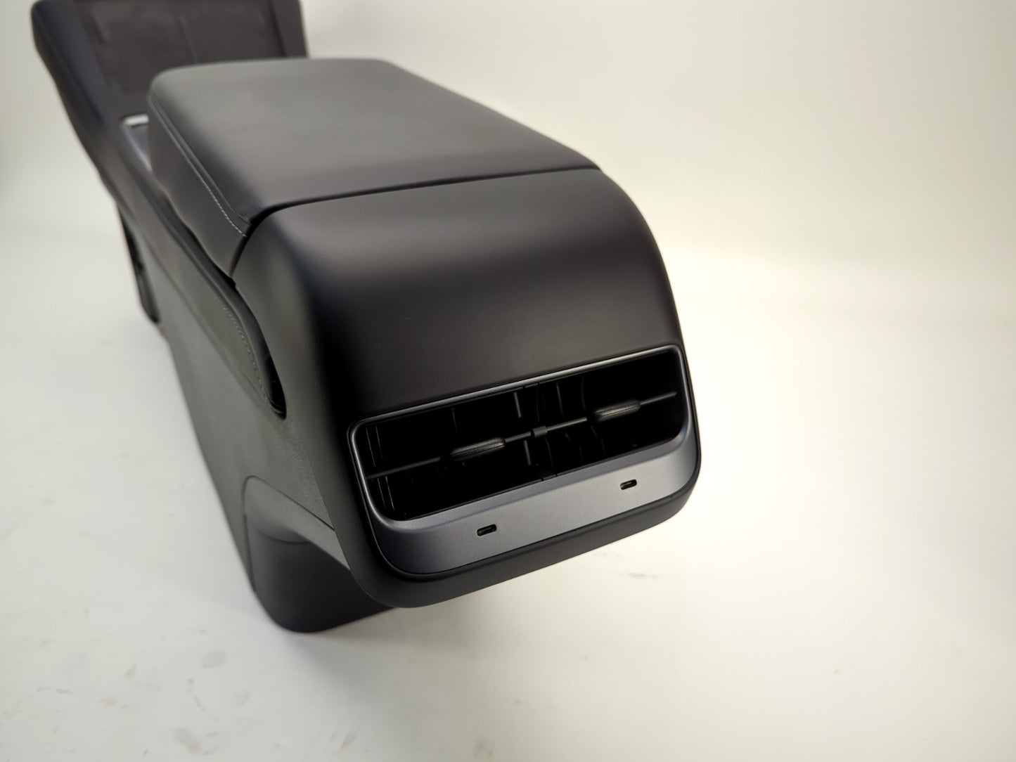 2022-2023 Tesla Model 3 Center Console 2.0 1755503-70-C