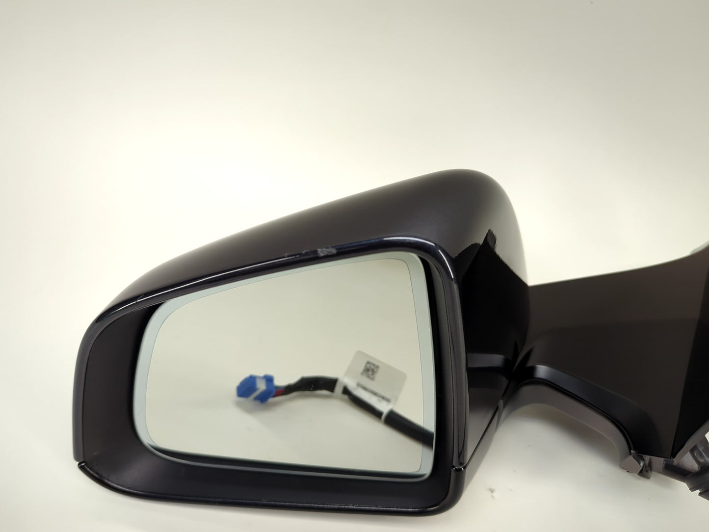 2025 Tesla Model Y Front Left Door Mirror Assembly 1594111-00-F
