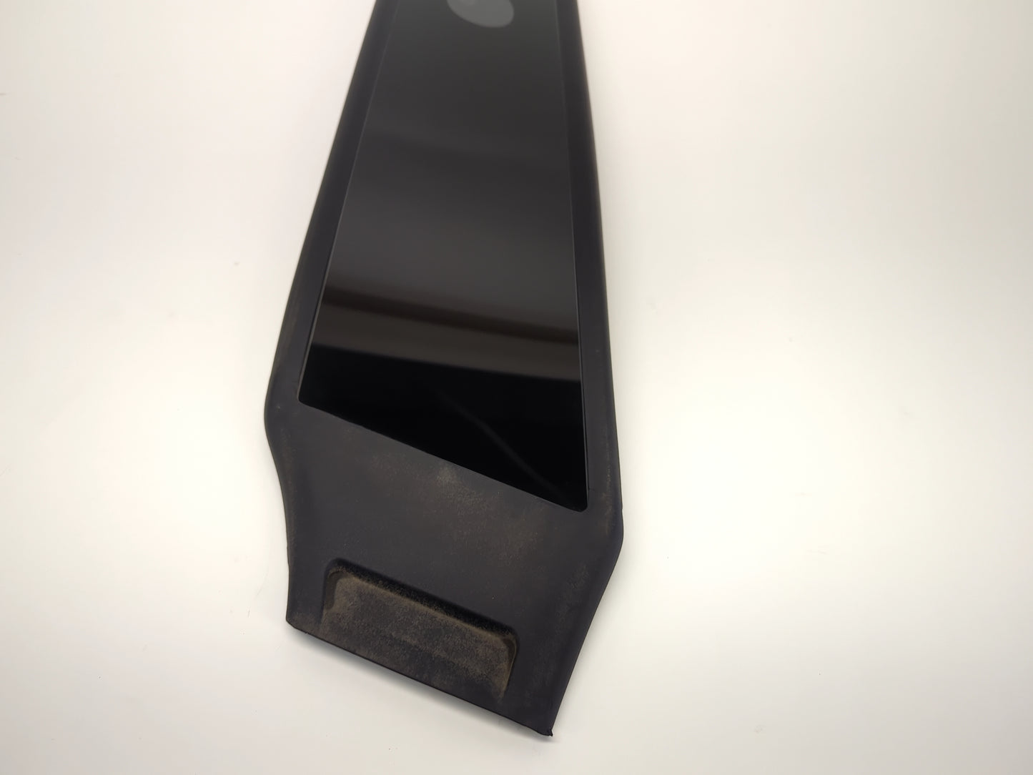 2024 Tesla Model 3 Highland B Pillar Glass w Camera Right 1734279-00-F